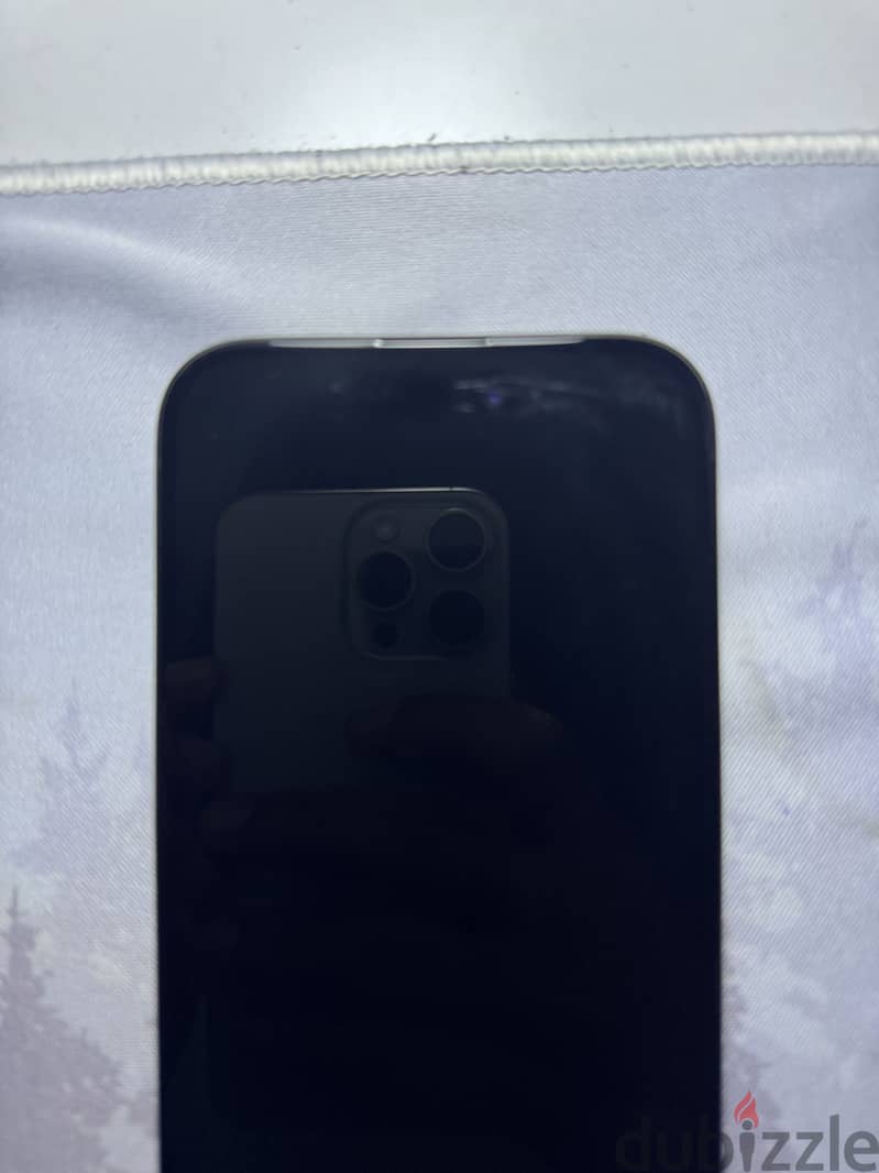 Apple - iPhone 15 Pro 3