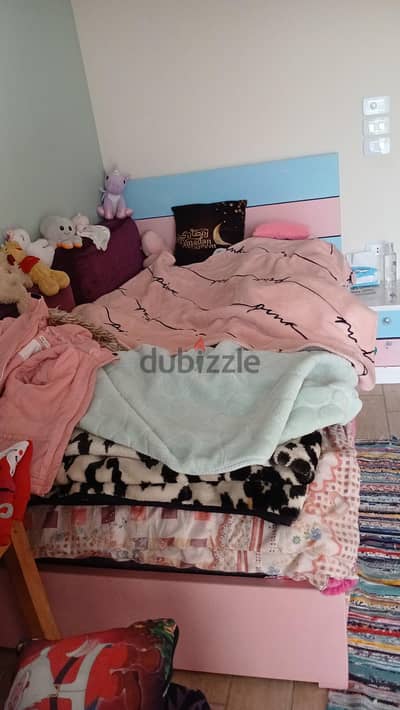 kid's bedroom
