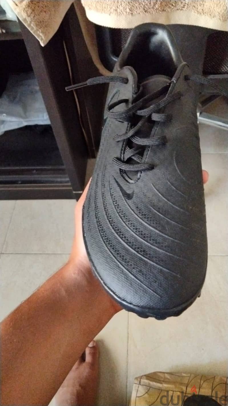Nike Phantom Turf 1
