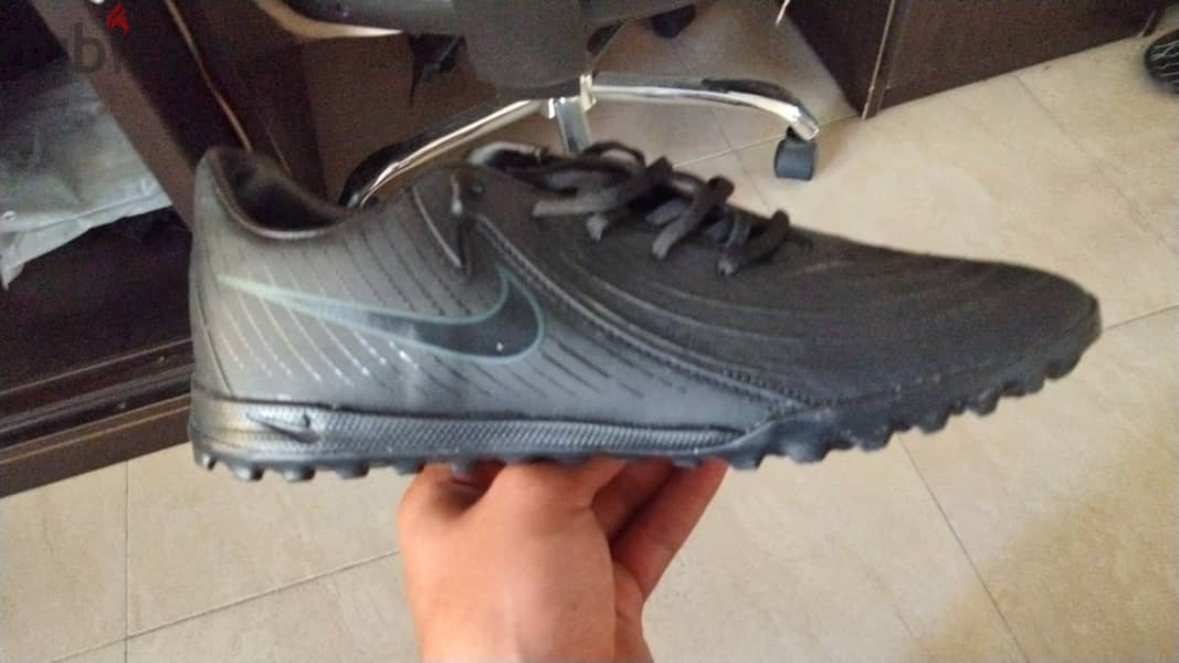 Nike Phantom Turf 2