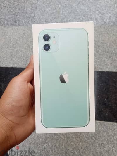 Apple - iPhone 11