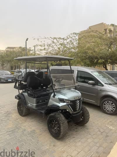 Cruz golf car