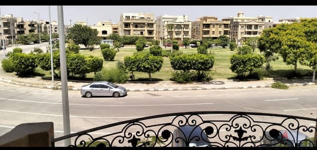من المالك مباشره
