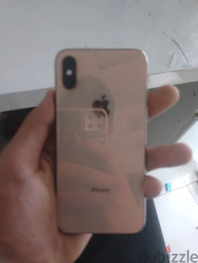 آبل - آيفون 16 بلس