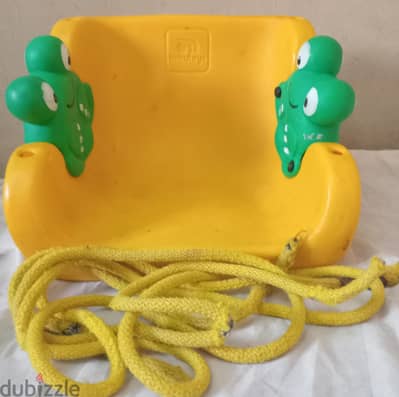 مرجيحة أطفال.         kids swing