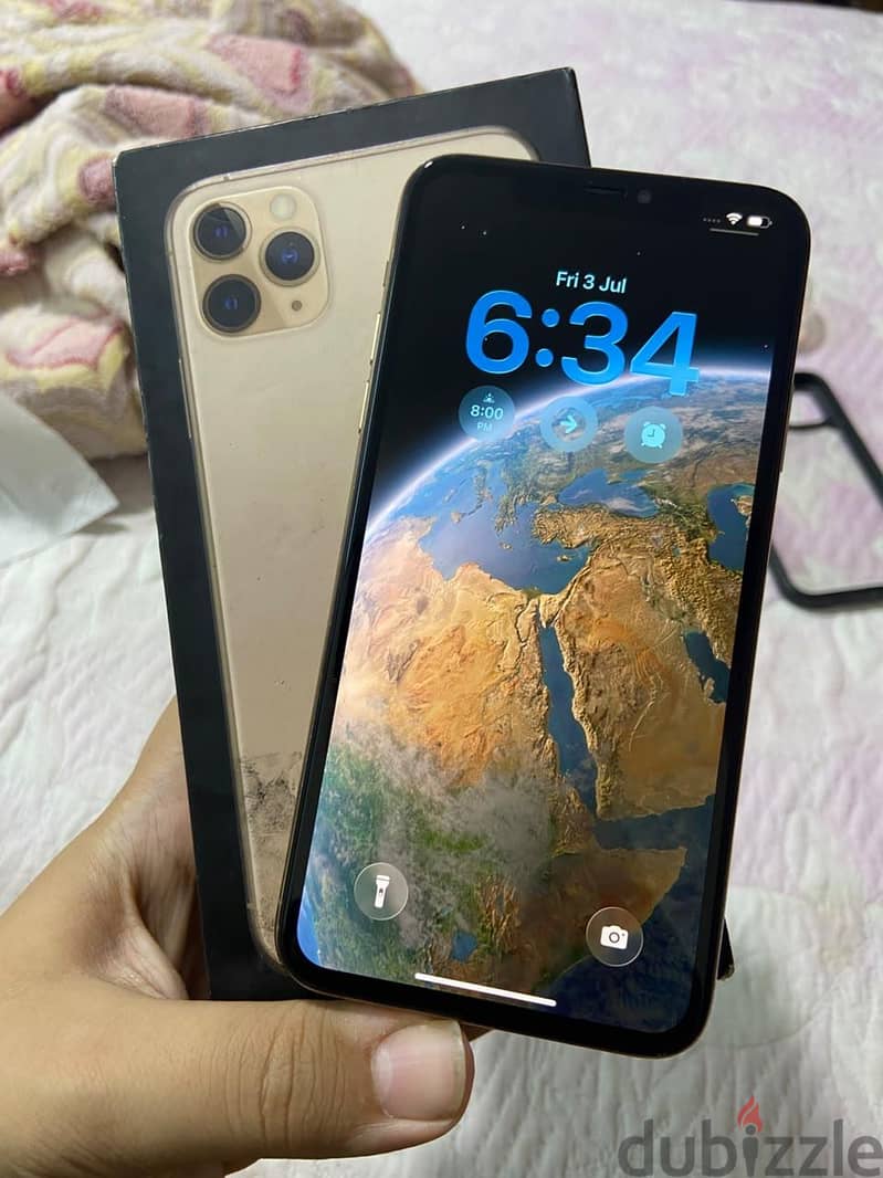 Apple - iPhone 11 Pro Max 3