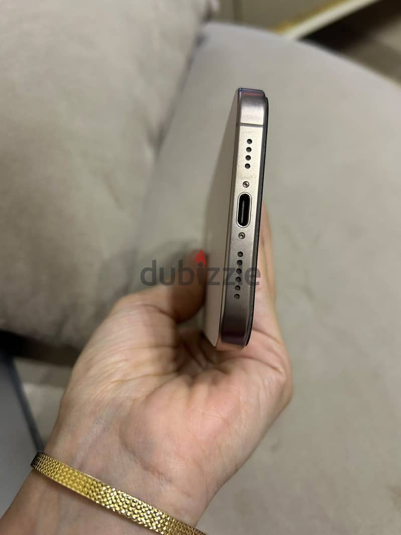 Apple - iPhone 16 Pro Max 8