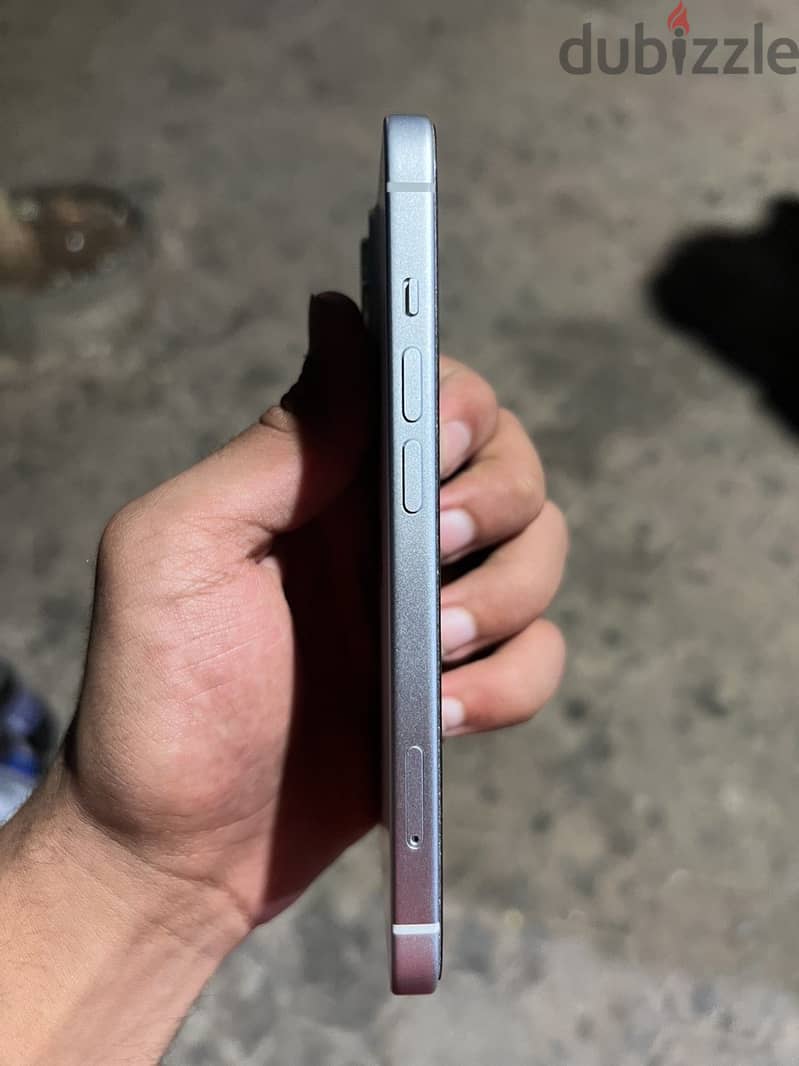 Apple - iPhone 15 3