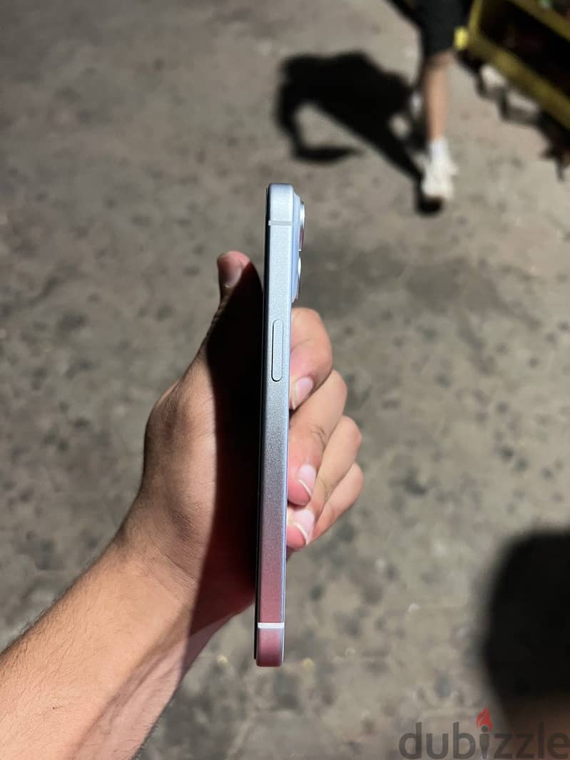 Apple - iPhone 15 5