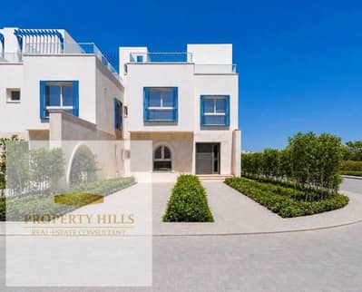 Villa with a 10% down payment in the best location on the coast with full finishing
