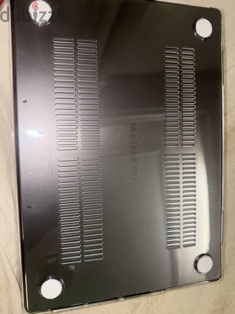 Apple MacBook pro - M5 1