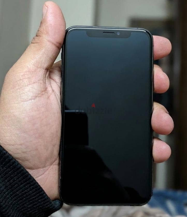 Applee - iPhone 11 Pro 1