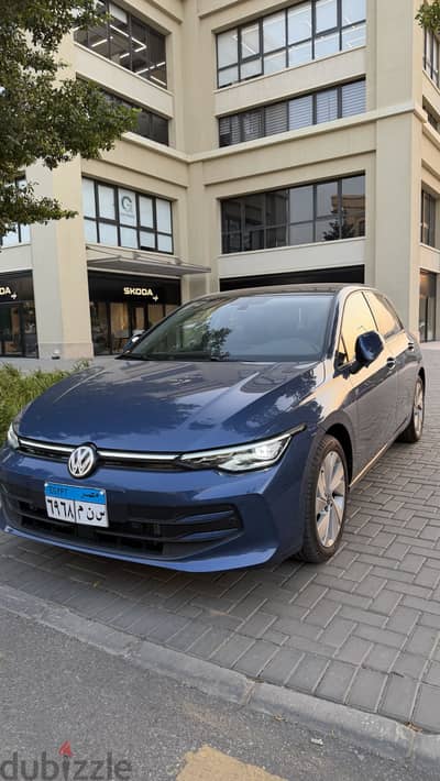 Volkswagen Golf 2025 1400cc turbo