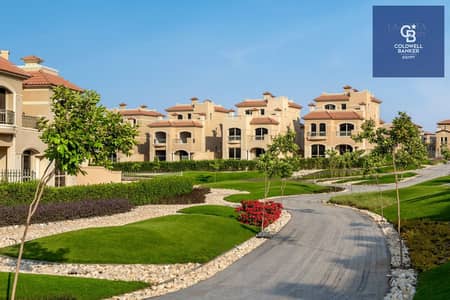 Fully finished townhouse at La Vista City (New Administrative Capital)—ready for immediate handover and viewing—with a 10% down payment.