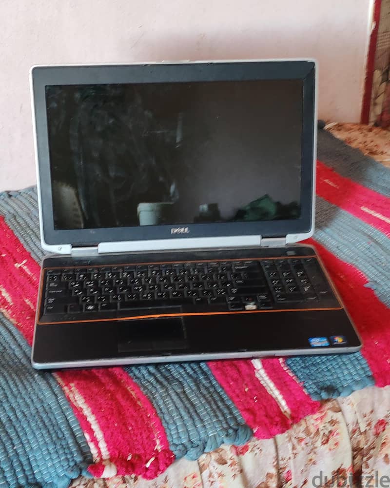 Dell Latitude E6520 1