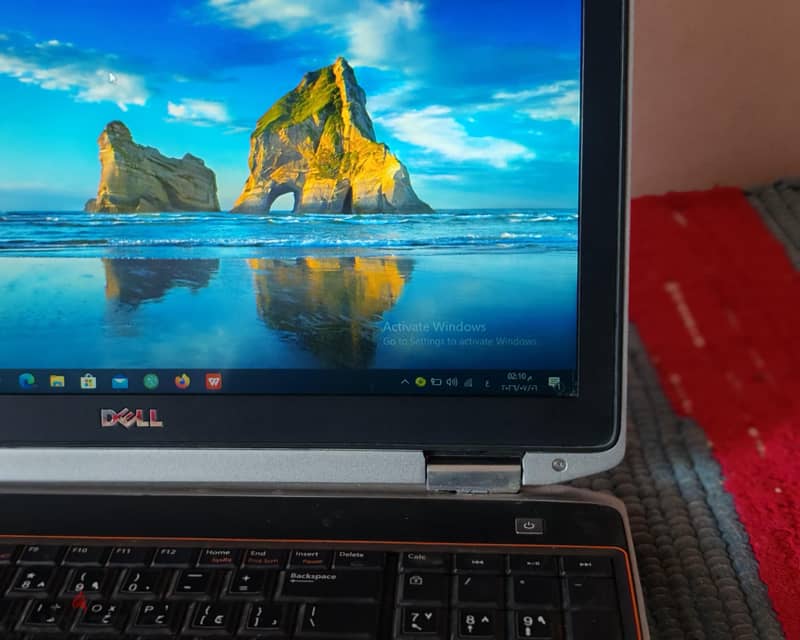 Dell Latitude E6520 5