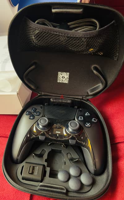 Dualsense Edge midnight color used as new from Germany