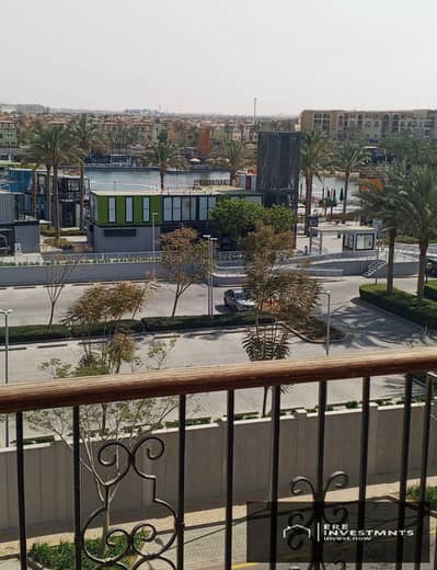 شقه 234م سوبر لوكس بفيو مميز جدا للبيع بأقل من سعر الماركت في كومباوند ميفيدا اعمار كريسنت بجوار هايد بارك وسيتي جيت-جاهزة للتسليم