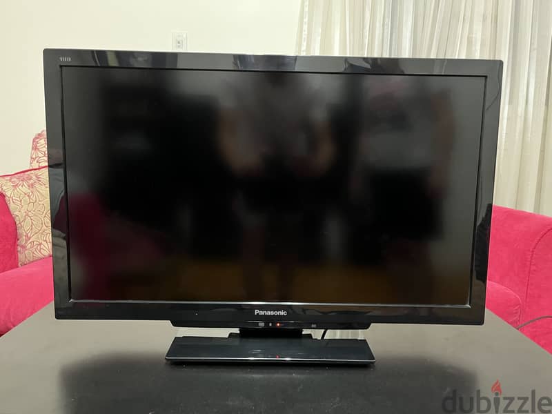 Panasonic LCD 32” Screen 2