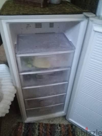 ديب فريزر توشيبا نو فروست  5درج