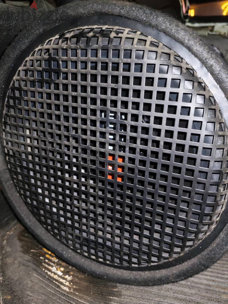 JBL bazzoka 1