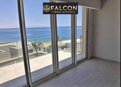 With a 5% down payment, receive your fully finished chalet with a breathtaking view of the lagoon in a prime location in El Alamein, next to El Alamei