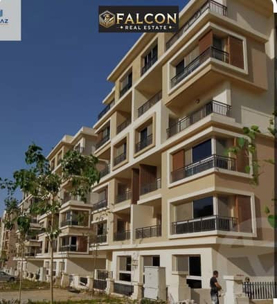 شقه للبيع فيو خرافى على الاند سكيب و water features بخصم كاش 50% فى تاج سيتى _ taj city فى قلب التجمع بالقرب من الجامعه الامريكيه وسيتى ستارز
