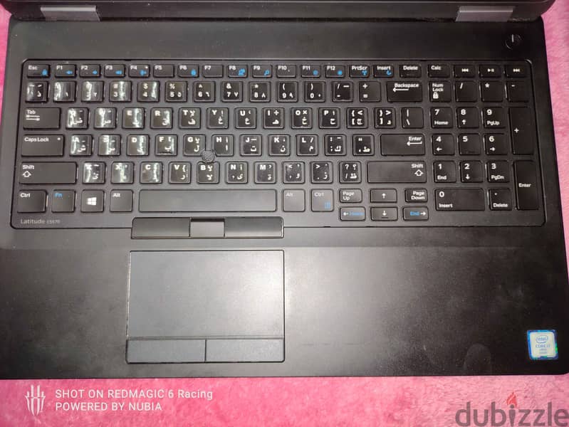Dell Latitude 5570 3