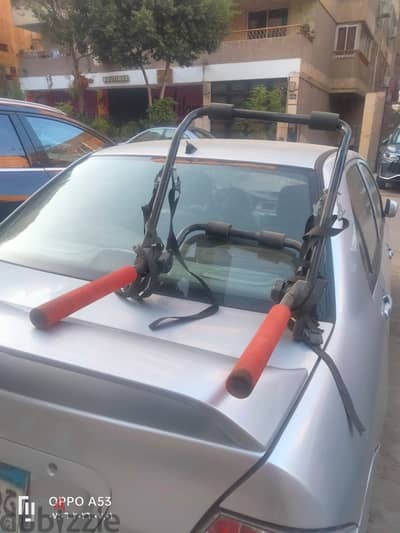 حامل عجلة