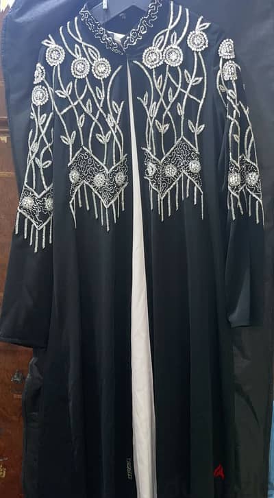 عباية سوارية