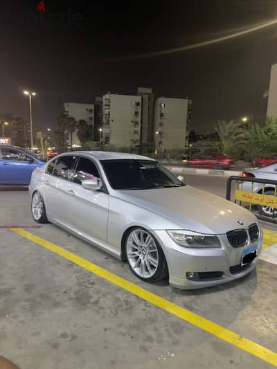 BMW E90 318 2011
