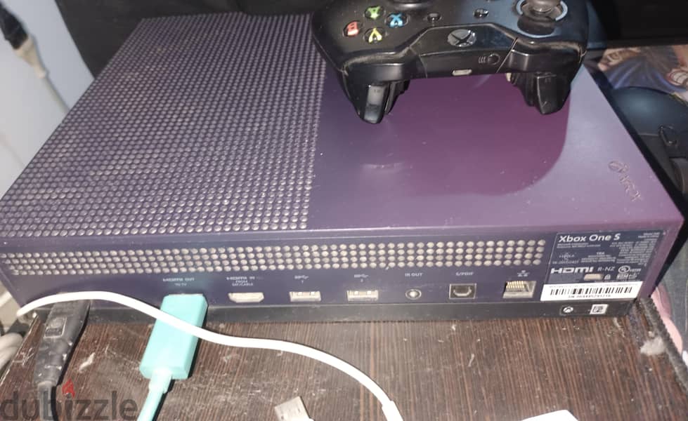 Xbox one S 1tb 2