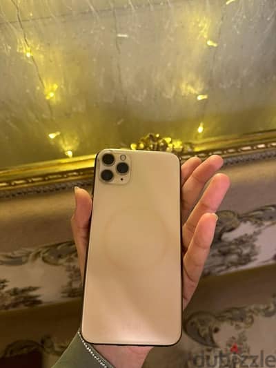 iPhone 11 Pro Max  512  وتر بروف