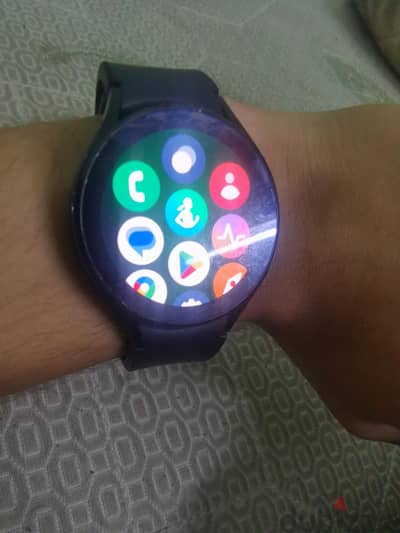 Samsung galaxy watch اعلي ساعه للبيع لقطه