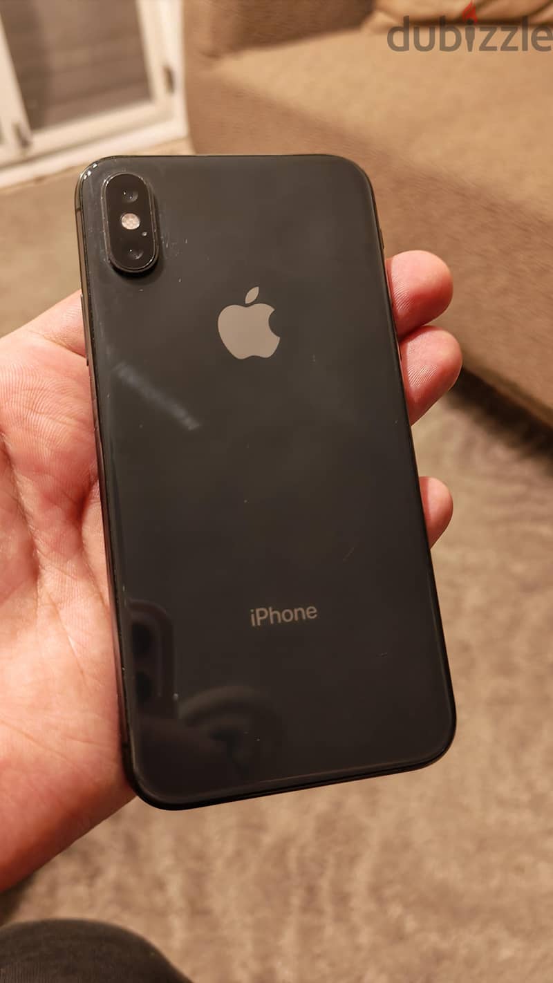 Apple - iPhone XS 1