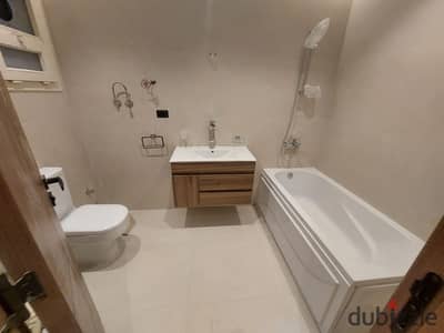 حصرى شقة اول سكن بالنرجس تشطيب فندقى