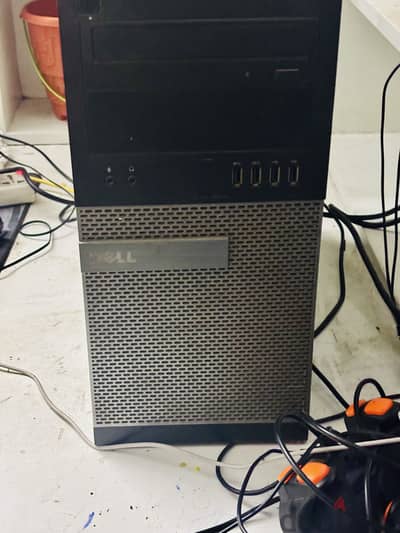الكيسة optiplex 9020 tower i5 4690 مع كارت شاشة خارجي gt 730 2gb
