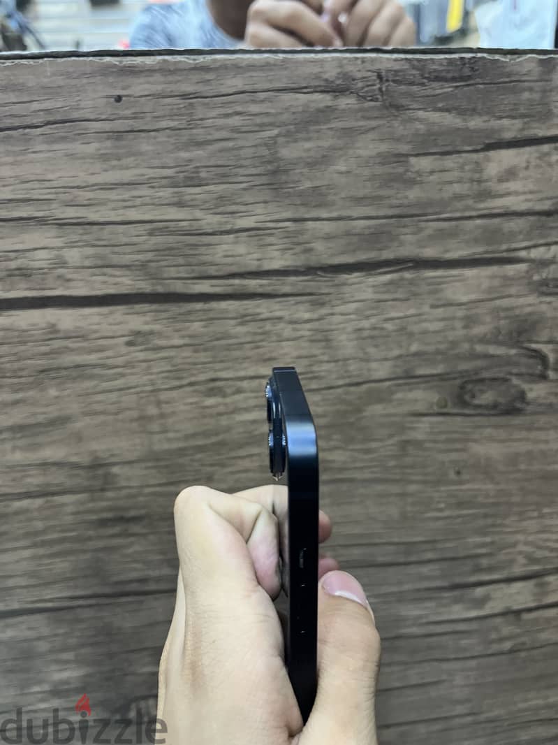 Apple - iPhone 13 2
