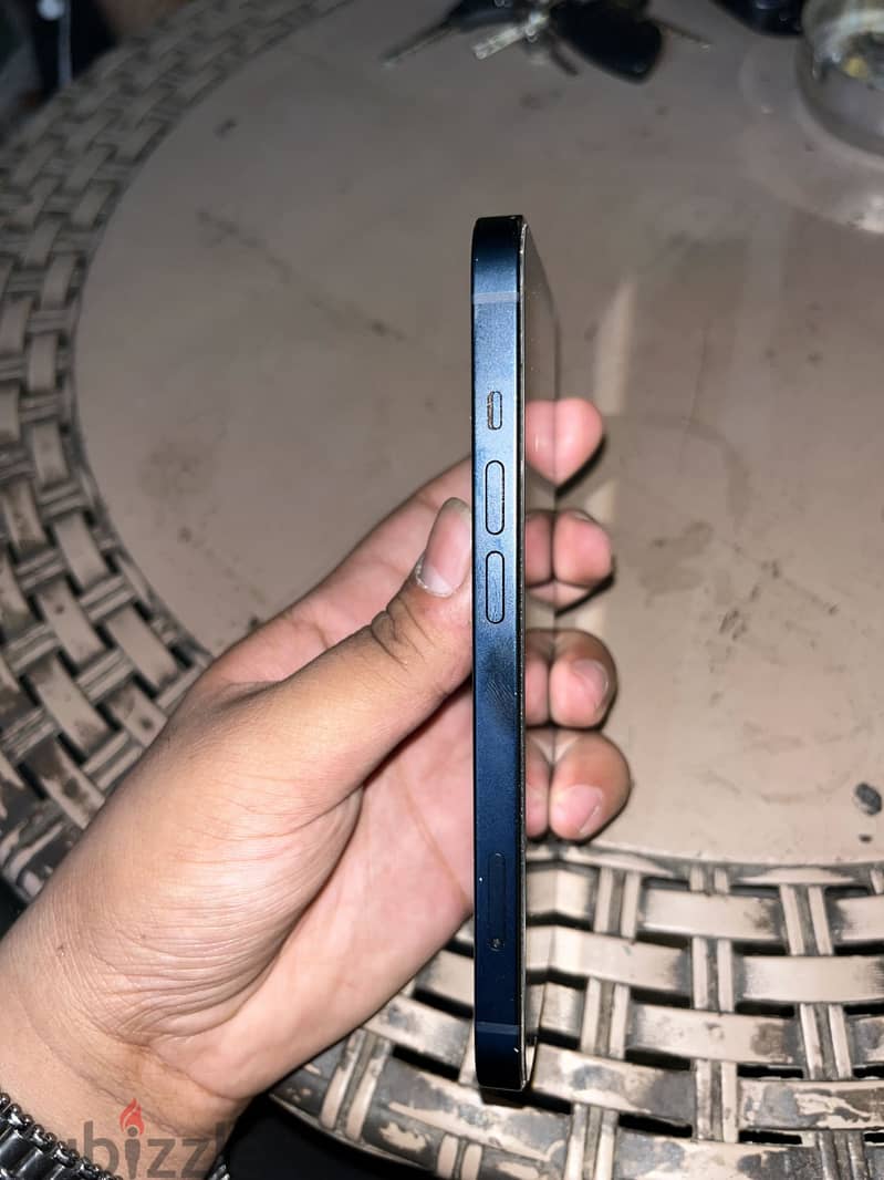 Apple - iPhone 13 5