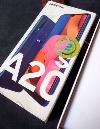 فرصه  سامسونج A20s بكل مشتملاته