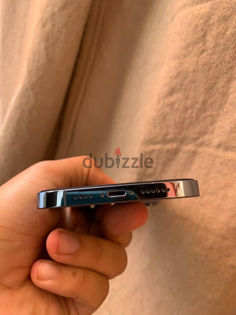 iPhone 13 Pro Max 1