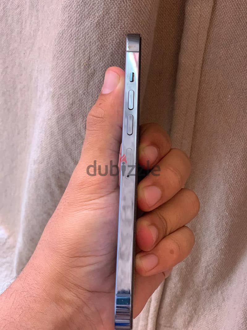 iPhone 13 Pro Max 4