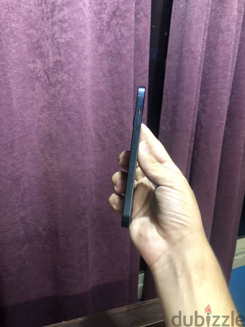 Apple - iPhone 13 8