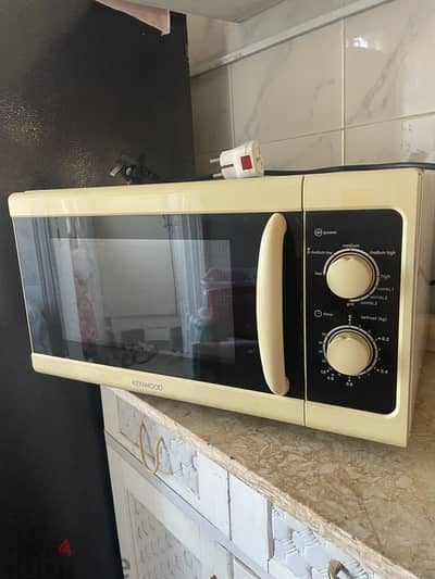 Microwave kenwood 25 liters