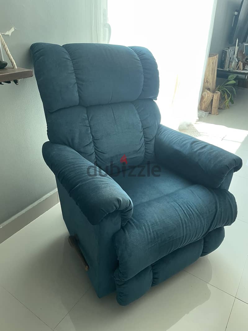 Lazy boy chair ( original ) 1