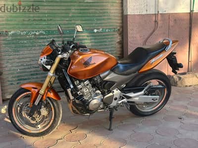 هوندا 600