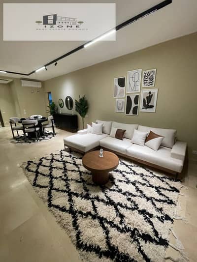 شقة مفروشة بالكامل للإيجار في سوديك فيليت V Residence القاهرة الجديدة 168م غرفتان غرفة مربية إطلالة لاندسكيب وحمام سباحة