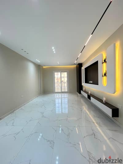 150 meter apartment waterfront in the Pyramids Gardens -