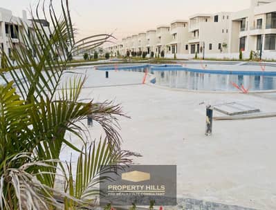 Townhouse Immediate Delivery Directly at Dahshur Link in Front of Zayed 5 and in Beverly Hills