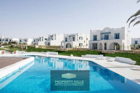 Fully finished chalet with a direct view of the sea in Mountain View Ras Al-Hikma next to Caesar Sodic and near Fouka Bay